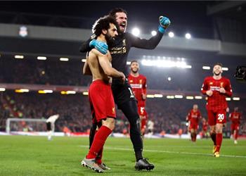 بنعطية ينتقد روما باع محمد صلاح وأليسون وعليه الاحتفاظ بنجومه مثل يوفنتوس