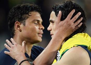 كورونا تنهي مسيرة كافاني وتياجو سيلفا مع باريس سان جيرمان