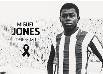 وفاة أسطورة أتلتيكو مدريد وريال مدريد يقدم تعازيه