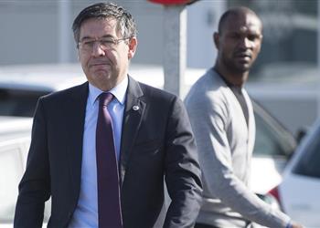 صحيفة إسبانية برشلونة قد يطيح بـ أبيدال بسبب ريال مدريد