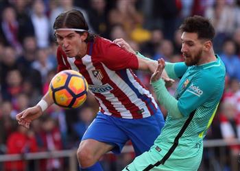 فيليبي لويس يكشف لماذا لم يطلب من ميسي قميصه في مباريات برشلونة