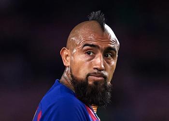 فيدال يرفض الانتقال إلى الصين ويستقر على وجهته المقبلة