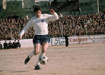 إصابة أسطورة إنجلترا بـ فيروس كورونا