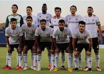 بيدرو بارني يتابع تدريبات لاعبي الجونة في الحجر المنزلي