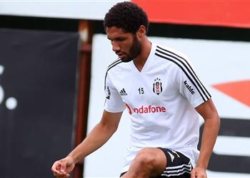 تقارير تركية بشكتاش يسعى لتمديد إعارة محمد النني من آرسنال