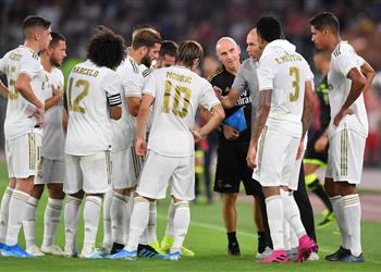 بعد تخفيضها بسبب كورونا كم تبلغ رواتب لاعبي ريال مدريد