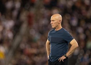 برادلي يكشف عن حديثه للاعبي منتخب مصر بعد سداسية غانا وكيف يرى محمد صلاح والحضري