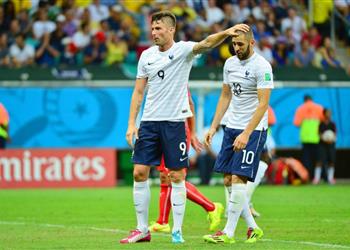 ليزارازو جيرو دفع ثمن غضب بنزيما من ديشامب ومنتخب فرنسا