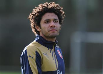 فوتبول لندن محمد النني خيار مفيد لـ أرتيتا رغم رحيله المحتمل عن آرسنال