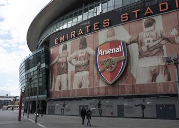 لاعبو آرسنال يقدمون حل ا لأزمة رواتبهم بعد رفض اقتراح الإدارة