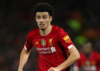 ليفربول يتخذ قرار ا تجاه مستقبل كورتيس جونز