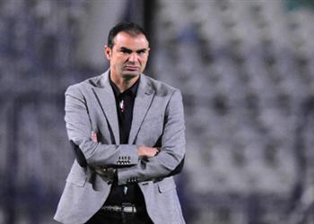 عبد الحميد بسيوني يوضح موقف كريم طارق من الانضمام إلى الزمالك