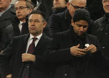 باريس سان جيرمان ينافس برشلونة وتشيلسي على صفقة جديدة من أياكس