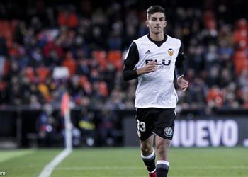 بوروسيا دورتموند يقتحم المفاوضات مع هدف يوفنتوس