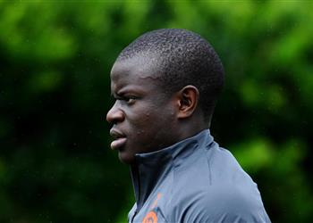 تشيلسي يحدد سعر بيع كانتي بعد اهتمام ريال مدريد ويوفنتوس