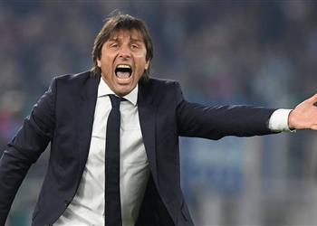 مدرب إيطالي سابق كونتي استعراضي ومبالغ فيه انظروا لدوري الأبطال