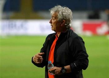 حلمي طولان يطلب التعاقد مع صانع ألعاب الأهلي