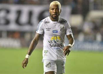 جناح سانتوس أحلم باللعب لـ بايرن ميونخ وأنا معجب كبير بـ روبن