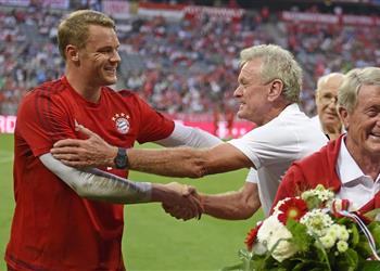 سيب ماير بايرن ميونخ ليس غبي ا ليترك مانويل نوير وسيندم إذا رحل