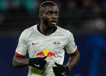 بايرن ميونخ يقطع الطريق على كبار أوروبا نحو أوباميكانو