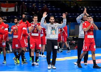 رئيس اتحاد كرة اليد يكشف عن راتب مدرب منتخب مصر