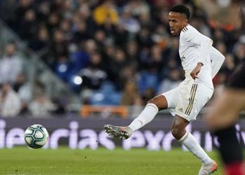 هل يرحل ميليتاو عن ريال مدريد بعد اهتمام بايرن ميونخ وتوتنهام ماركا توضح