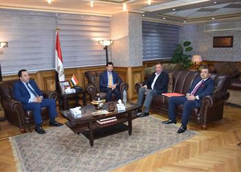 الخطيب يتعاون مع وزارة الرياضة لمواجهة كورونا ويرحب بخوض الأهلي مباراة افتراضية