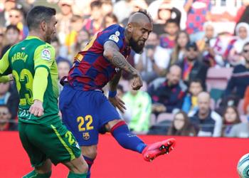 تقارير ناديان إنجليزيان يصارعان إنتر ميلان على ضم فيدال