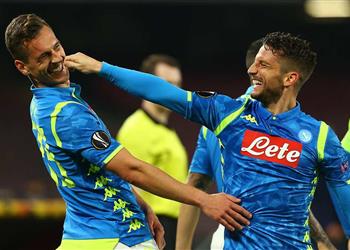 تقارير يوفنتوس يستهدف ضم مهاجم نابولي في الصيف