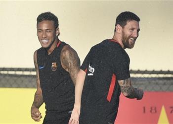 روسيل ميسي الأفضل في التاريخ ورغبته في عودة نيمار إلى برشلونة تدل على الذكاء