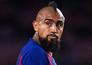 صديقه فيدال سيذهب إلى إنتر ميلان إذا رحل عن برشلونة