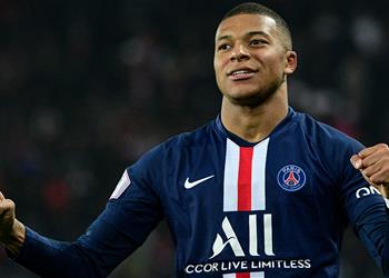 تقارير إسبانية ليفربول يقدم عرض ا لـ مبابي لضمه من باريس سان جيرمان