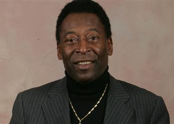 بيليه يختار أفضل 10 لاعبين في التاريخ ويؤكد لست نادم ا على رفض ريال مدريد