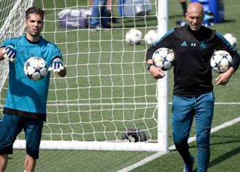 نجل زيدان يدير ظهره لمنتخب فرنسا من أجل الجزائر