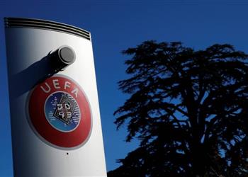 صحيفة برازيلية منظمة الصحة تطالب بإيقاف كرة القدم الأوروبية حتى نهاية 2021