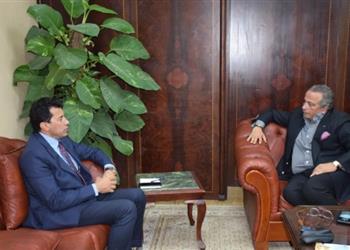 أشرف صبحي يكشف نتائج اجتماعه مع اتحاد الكرة بشأن عودة الدوري