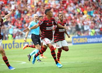 موهبة فلامينجو على أجندة ريال مدريد في الصيف