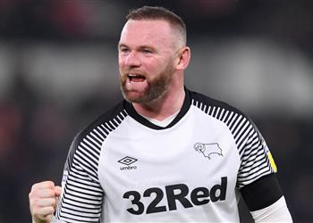 روني يقود معركة لاعبي ديربي كاونتي ضد الإدارة بسبب تخفيض الرواتب