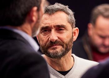 فالفيردي يرد على انتقادات طريقة لعبه مع برشلونة