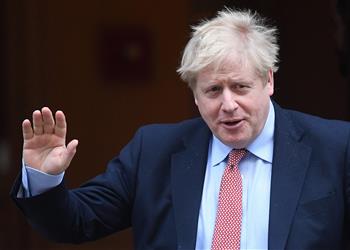 تقارير رئيس الوزراء البريطاني متحمس لخطط استئناف الدوري الإنجليزي