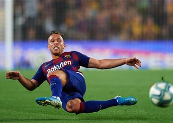 موندو آرثر يبلغ برشلونة بقراره النهائي بشأن العروض الخارجية