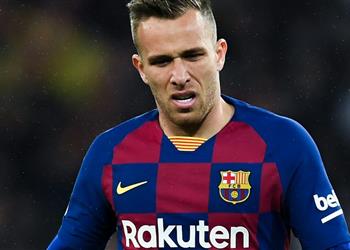 آرثر يخبر برشلونة بموقفه من الرحيل