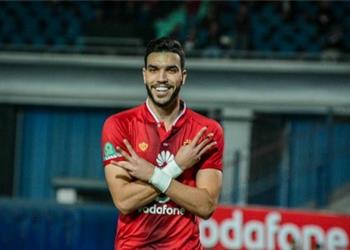 تقارير انفراجة في أزمة الأهلي والدفاع الحسني بشأن إعارة أزارو