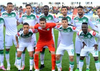 الدفاع الحسني المغربي يسير على خطى منافسي الأهلي والزمالك