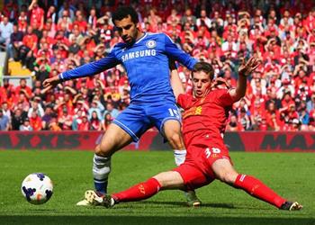 في الذكرى السادسة صحيفة إنجليزية احتفال محمد صلاح بـ زحلقة جيرارد دين في رقبته لـ ليفربول