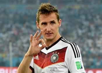 كلوزة يوافق على تولي مهمة المدرب المساعد لـ هانزي فليك في بايرن ميونخ