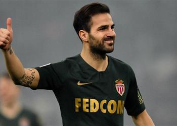 تصرف رائع من فابريجاس لمساعدة موناكو بعد أزمة كورونا