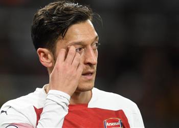 شكوك حول مستقبل أوزيل مع آرسنال