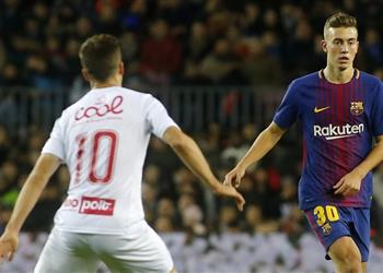 برشلونة يدرس إعارة لاعبه الشاب
