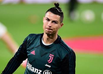 يوفنتوس يفرض حجرا صحيا على كريستيانو رونالدو بعد عودته إلى إيطاليا
